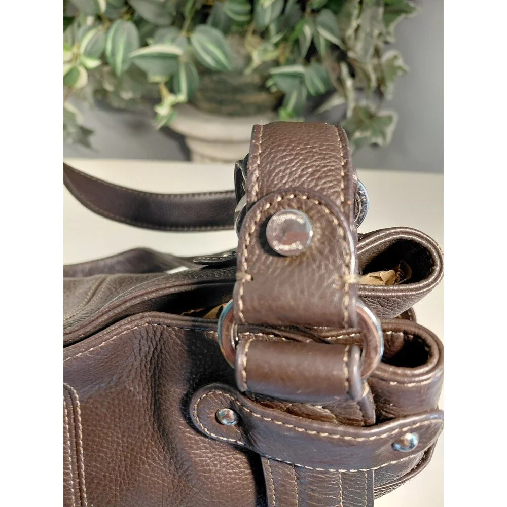 Tiganello Dark Brown Soft Leather Purse Lots of Pockets!